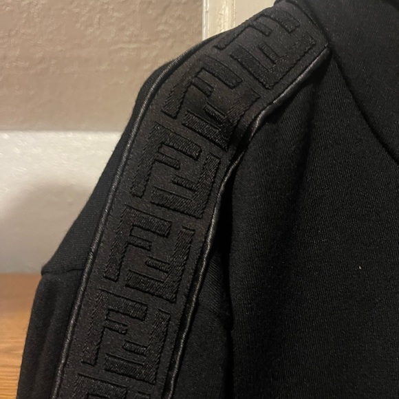 Fendi hoodie sweatshirt - Picture 2 of 5